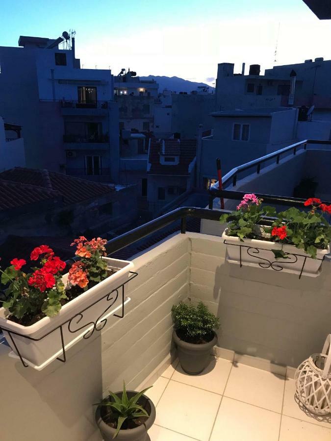 Cozy Apartment イラクリオン エクステリア 写真